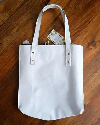 White Bucket Tote Gold Stud Should StrapTassel Zipper Fashion Bag