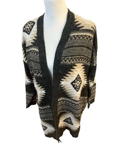 Debut  thigh length cardigan southwestern knit womens size s/m