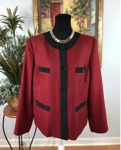 Le Suit Women Size 18 Red Black Long Sleeve Pocket 4 Buttons Closure Round Neck
