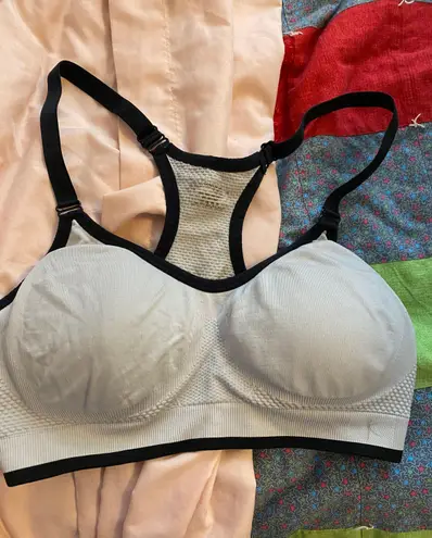 Danskin Now White Sports bra