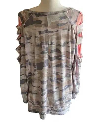 Honeyme Ladder Cut Out Camoflauge Sweatshirt
