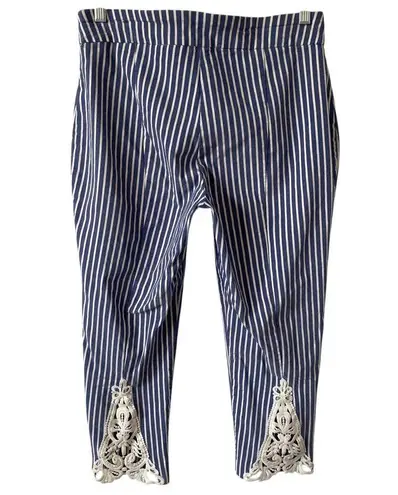 Versona CONTEMPORARY Striped Pull On Capri Pants Size 12 Blue Coastal Nautical