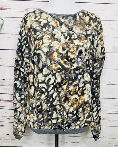 ZARA Gray Leopard Print Sweater Top Size Medium