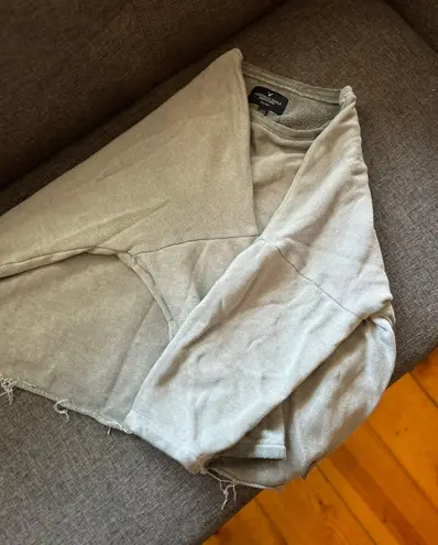 American Eagle Oversized Grey AE Cropped Sleeve Crew neck 