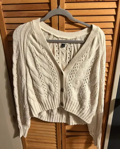 Universal Threads Knit Cardigan