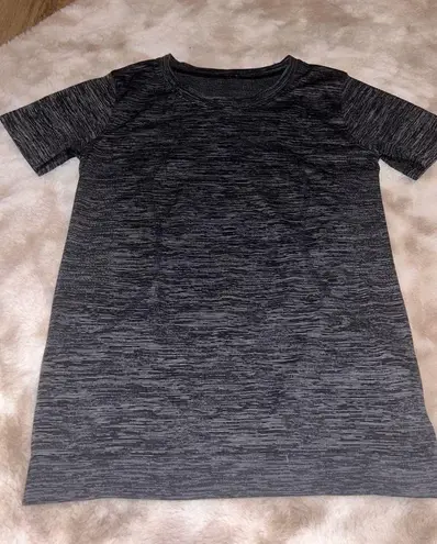 Lululemon Swiftly Tech Short Sleeve