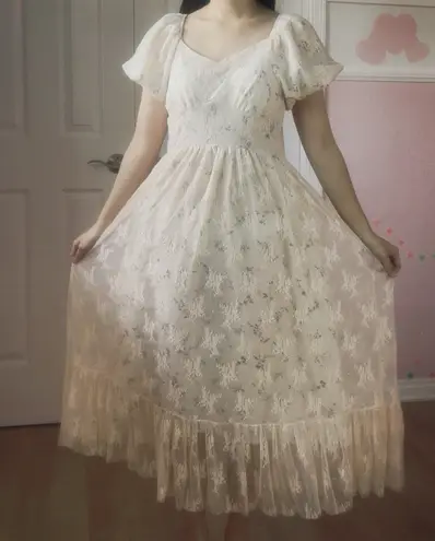 flower patterned long dress ˃̶͈◡˂̶͈ White