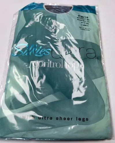 Vintage Silkies Ultra Control Top Pantyhose New Black