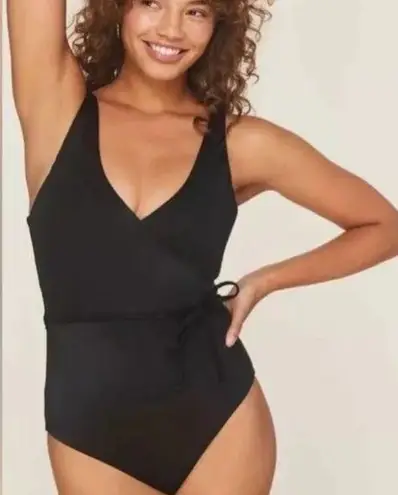 ANDIE  Women’s the belmar one piece swimsuit in black size XS