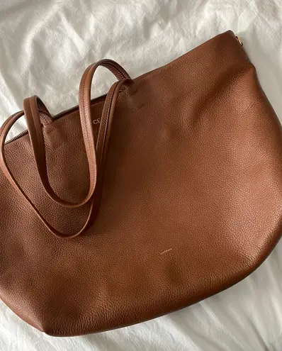 Cuyana Leather bag
