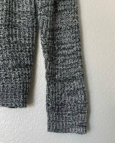 Polagram Polyagram Knit Crew Neck Sweater Heart Patches on Elbows - Navy/White Size Small