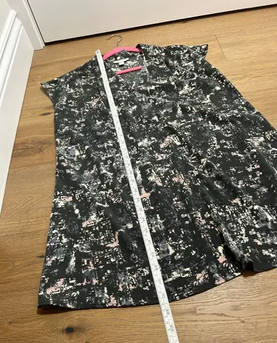 Liz Lange Maternity Small maternity tank top