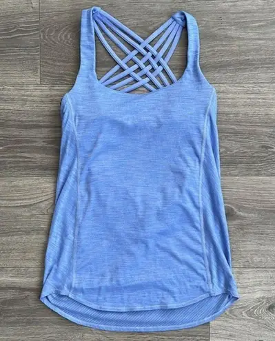 Lululemon Wild Tank Top Women Sz. 4 Built in Bra Blue Black Spotted Strappy Back