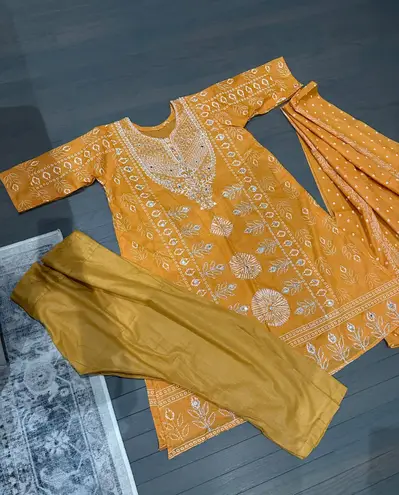 Indian kurta 3pc salwar kameez Embroidery Printed dress size L Color Orange N Size L