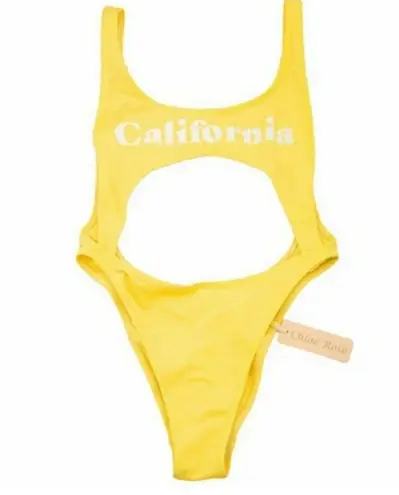 Chloe Rose one piece swimsuit bathing suit size small yellow