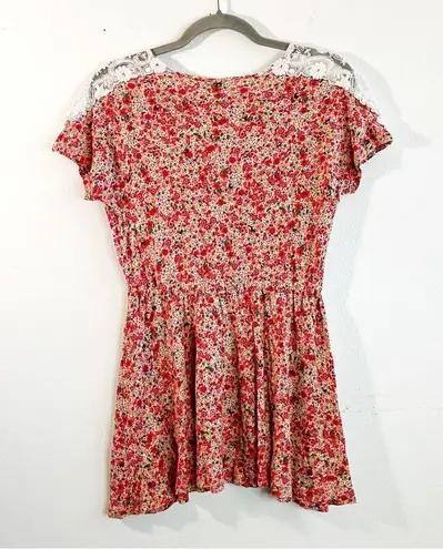 Farm Rio Top Ditsy Floral & Lace Babydoll Tie Waist Tee Sz P (S) GUC w/ Llamas!