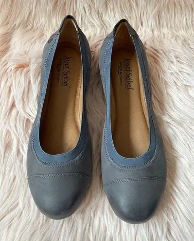 Josef Seibel Gray Suede Pippa Cap Toe Flat sz 8