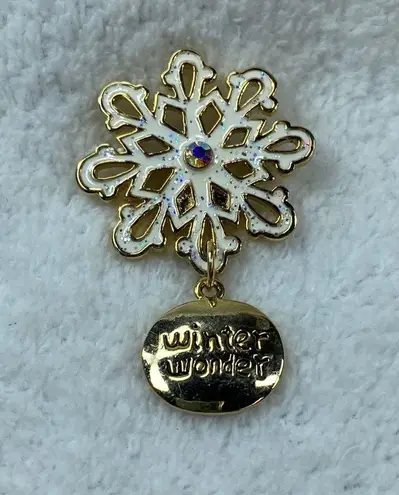 White Glitter Snowflake Winter Wonder Dangle Christmas Holiday Pin Brooch AAI