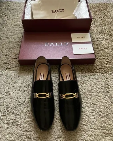 Bally Darcie Loafers Flats Black Bovine Patent Leather Size 36/5.5