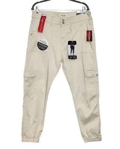 Red Bottoms Cream Cargo Joggers NWT Size 20 Cream Skinny Fit Joggers