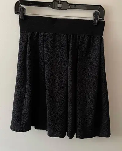 Rinascimento Pebble Textured Fit and Flare Skirt Black Size M