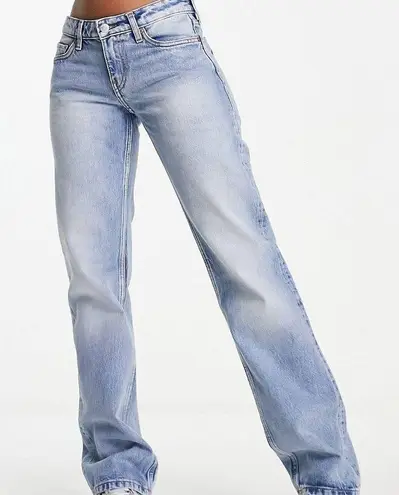 Weekday Arrow Low Rise Straight Leg Jeans-Blue Delight