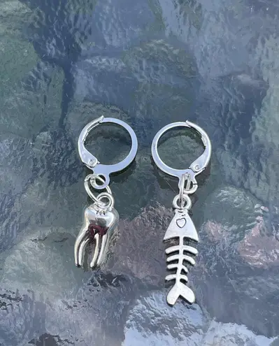 Handmade Silver Y2k Tooth Fishbone Hoop Earrings , Punk Goth Boho Silver