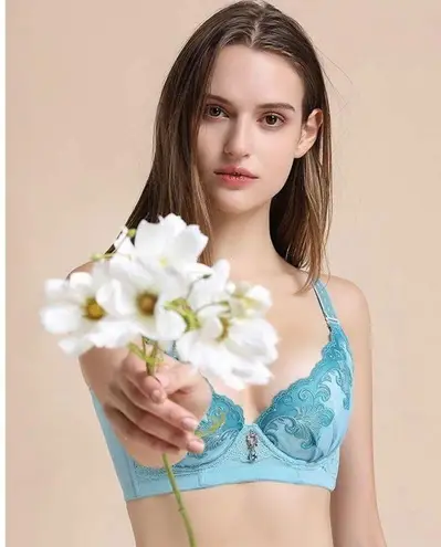 NWT Womens Fineying Lace Full Coverage Lace Embellished Bra