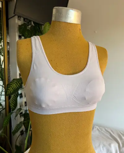 Fruit of the Loom white sports bra top