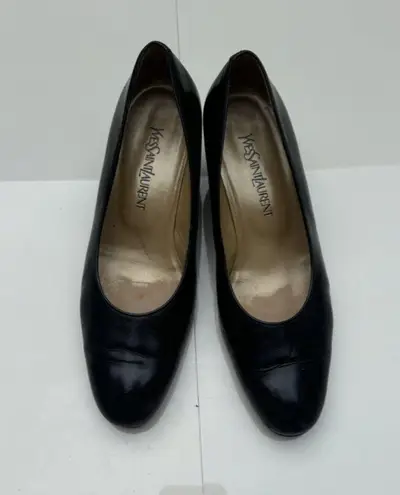 Saint Laurent Vintage Yves  Black Leather Round Toe Pumps SZ 35