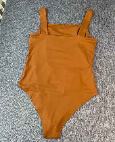 Reoria Women’s Bodysuit Size L