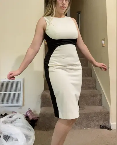 Mod office dress flattering hourglass Black Size 8