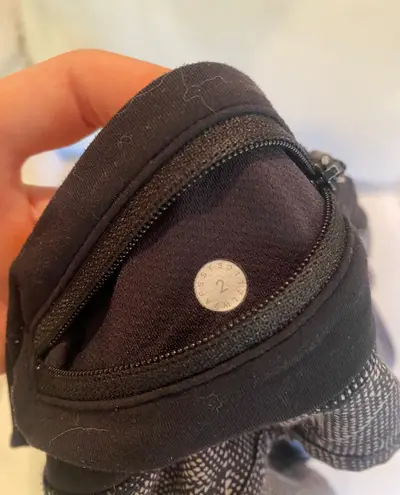 Lululemon Speed Up Shorts - Image 4