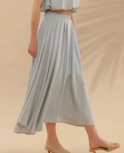 Cousin Couture NWT Spring Dream Midi Skirt in Pink - Size Small