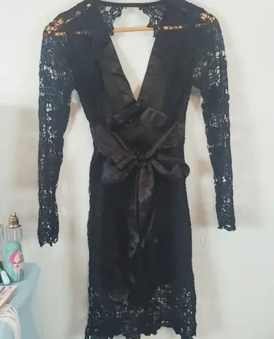 CBR black long sleeve lace backless dress NWT🎀