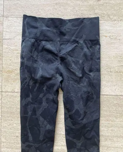 Gymshark   Adapt Camo Seamless Cycling Pants Size See Measurement