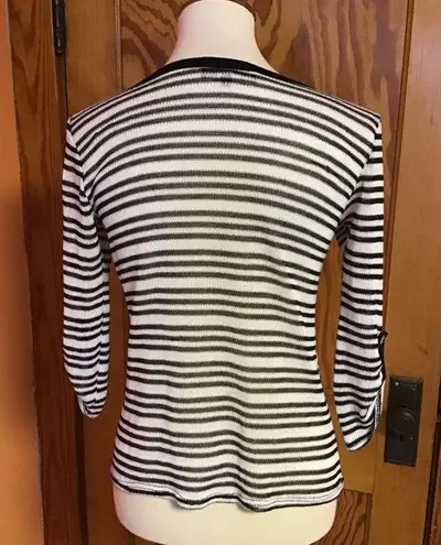 Chenault striped V Neck Beachy Sweater White