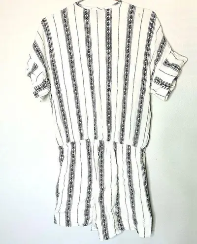 Fifteen Twenty Women's White Surplice Wrap V-Neck Striped Romper Size Large