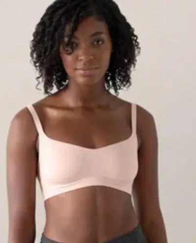 New Kindred Bravely XXL Pink Wireless Seamless Convertible T