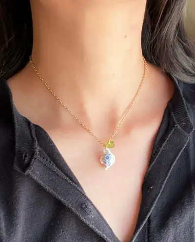 Handmade porcelain tea pot & leaf unique fun fairy antique style necklace🫖🍃🌀