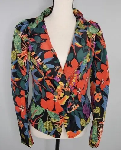Vintage floral print padded Jacket, ruffle hem, Button accentuate Red Size XXS
