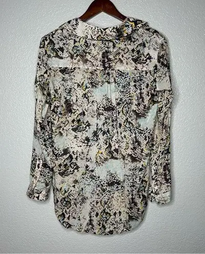 Pilcro Women's Snakeskin Button Down Tunic Blouse Long Sleeve size XXS Black
