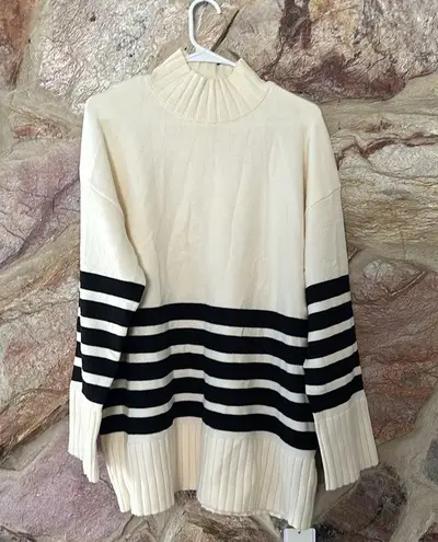 Commense Miss Paris Mock Neck Stripe Sweater size XL White