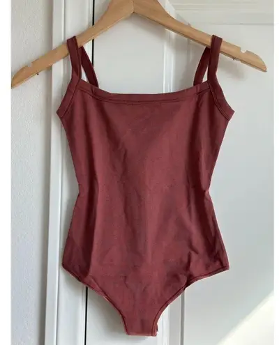 SKIMS Cotton Jersey Scoop Neck Bodysuit in Redwood, Size XXS