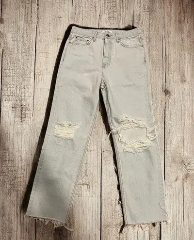GRLFRND Distressed Light Wash Petra Mom Jean Size 27 NWOT
