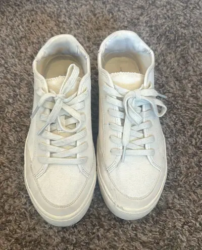 American Eagle Off White Shoes