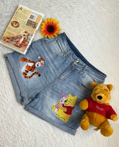 Disney embroidered Winnie the Pooh denim high waist shorts