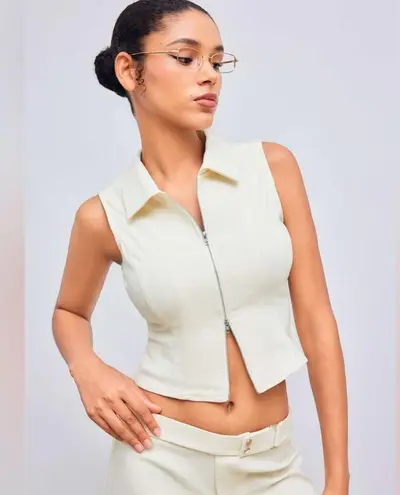 Cider NWOT Woven Collar Solid Zipper Tank Top Beige | TAGS CUT OUT SEE NOTES