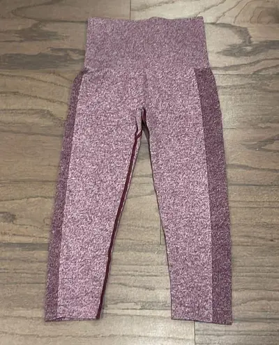 Senita Athletics Purple Seamless Capri - Size XS