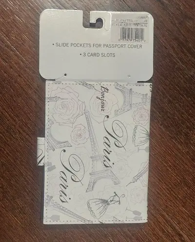 Jessica McClintock White Passport Cover
